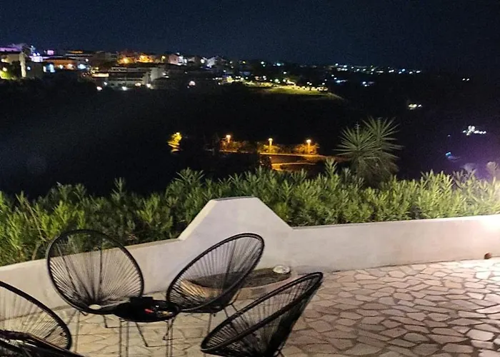 Luna Sul Mare Calabria 度假居 *