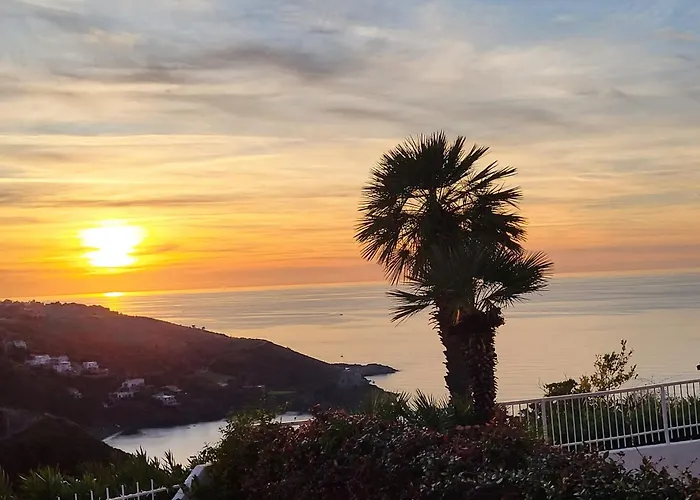 Luna Sul Mare Calabria 度假居 圣尼科拉阿尔切拉